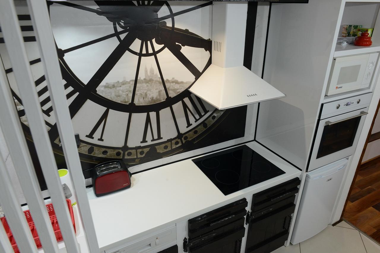 Apartman Rustik Belgrado Buitenkant foto