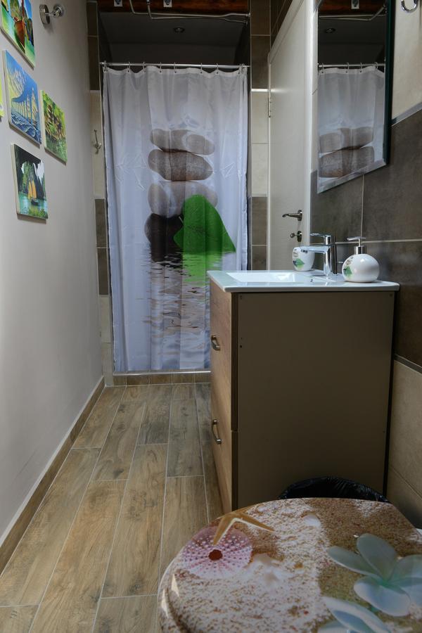 Apartman Rustik Belgrado Buitenkant foto