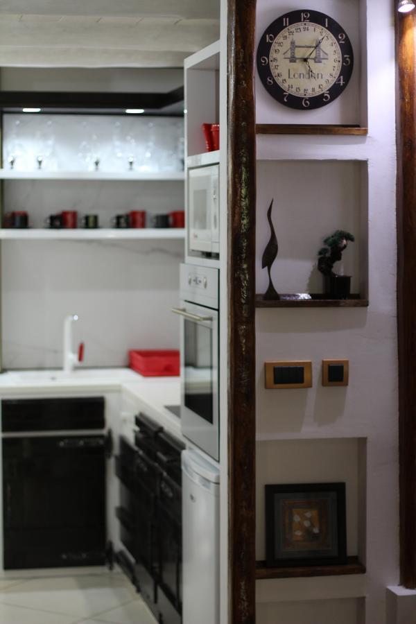 Apartman Rustik Belgrado Buitenkant foto
